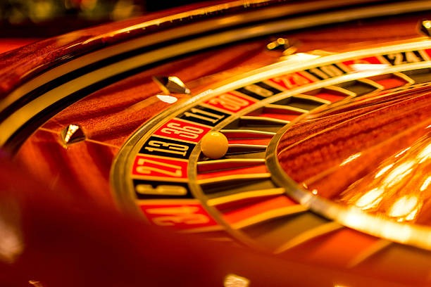 luna bet payment options and mobile slot gameplay